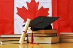 بررسی مقدار فاند دانشگاه های کانادا در مقطع کارشناسی ارشد 6