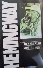 کتاب رمان انگلیسی پیرمرد و دریا جلد مشکی The Old Man and the Sea